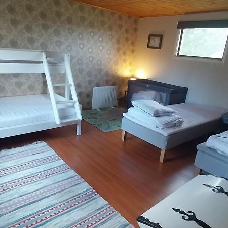 Gula Huset Villa Rottneros Buitenkant foto